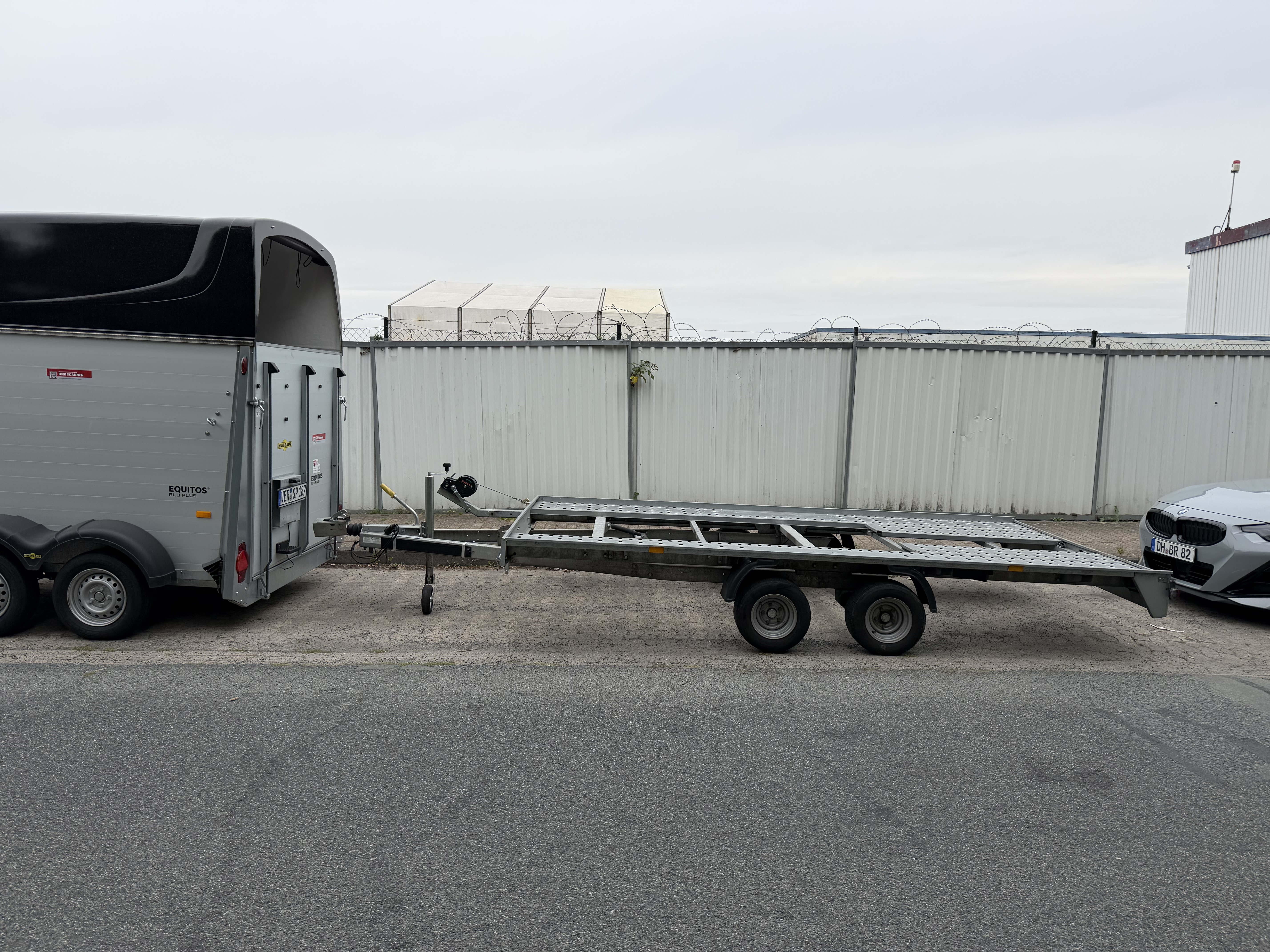 Vehicle transporter 1