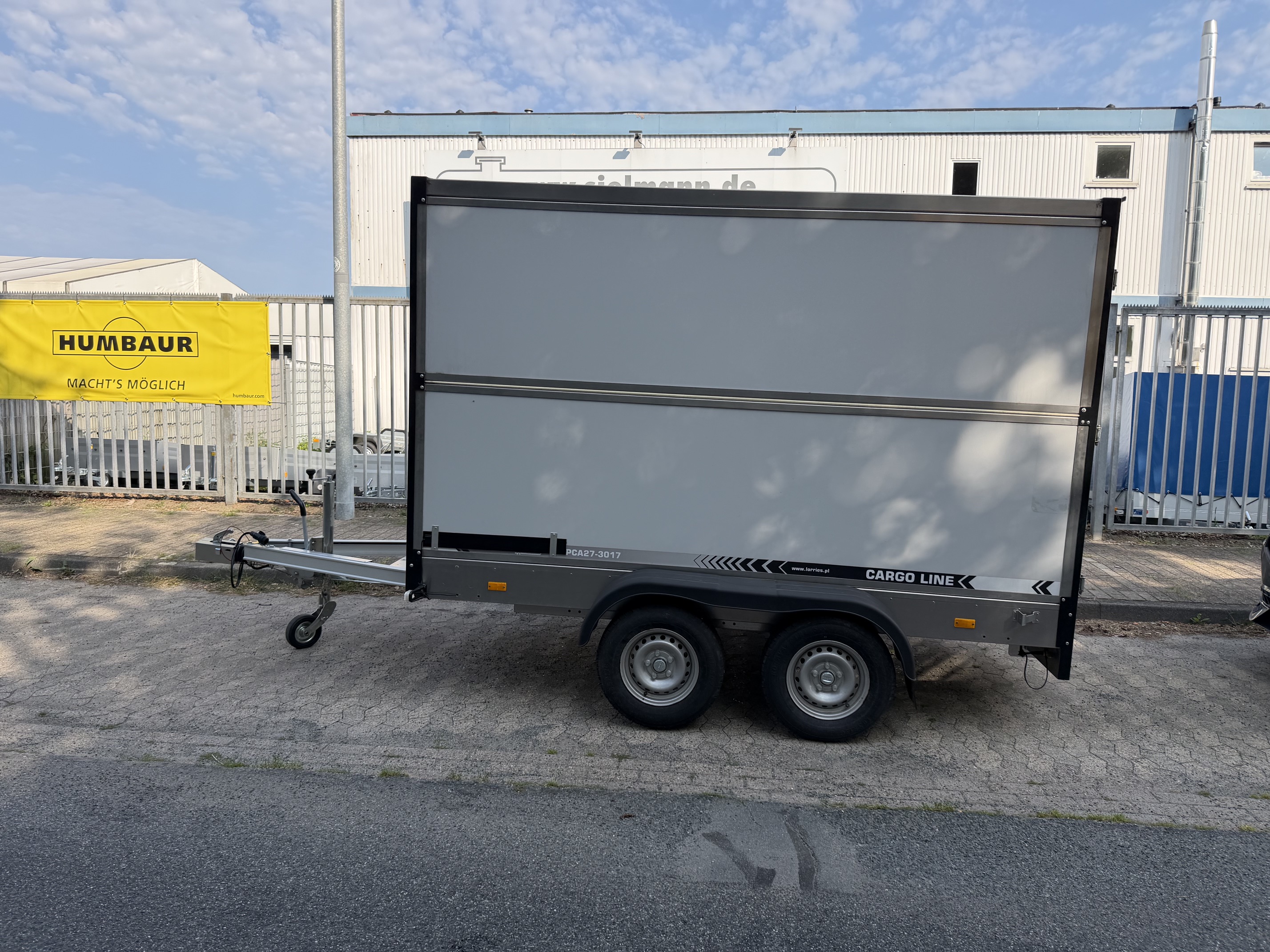 Box trailer 1