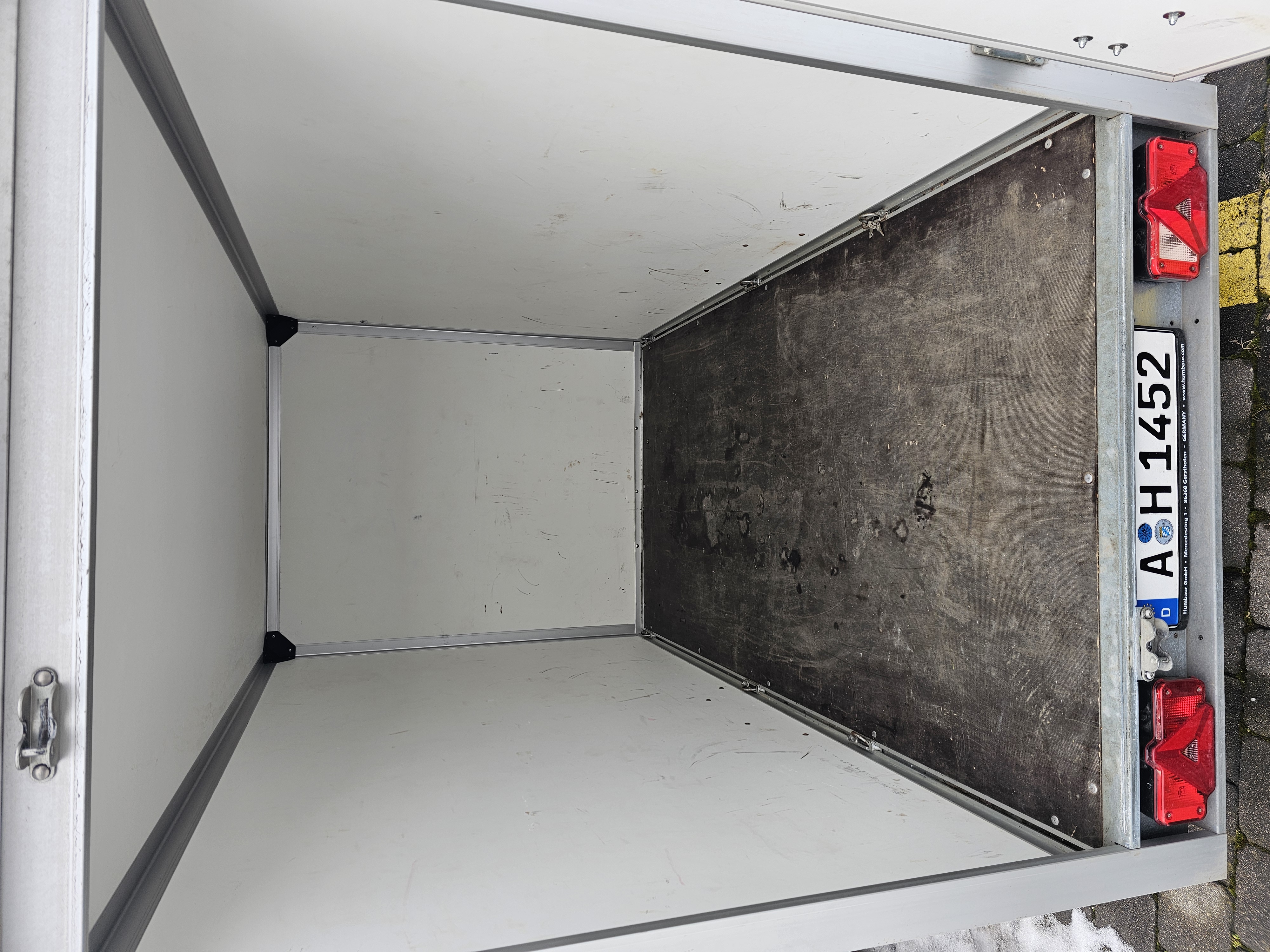 Box trailer 3