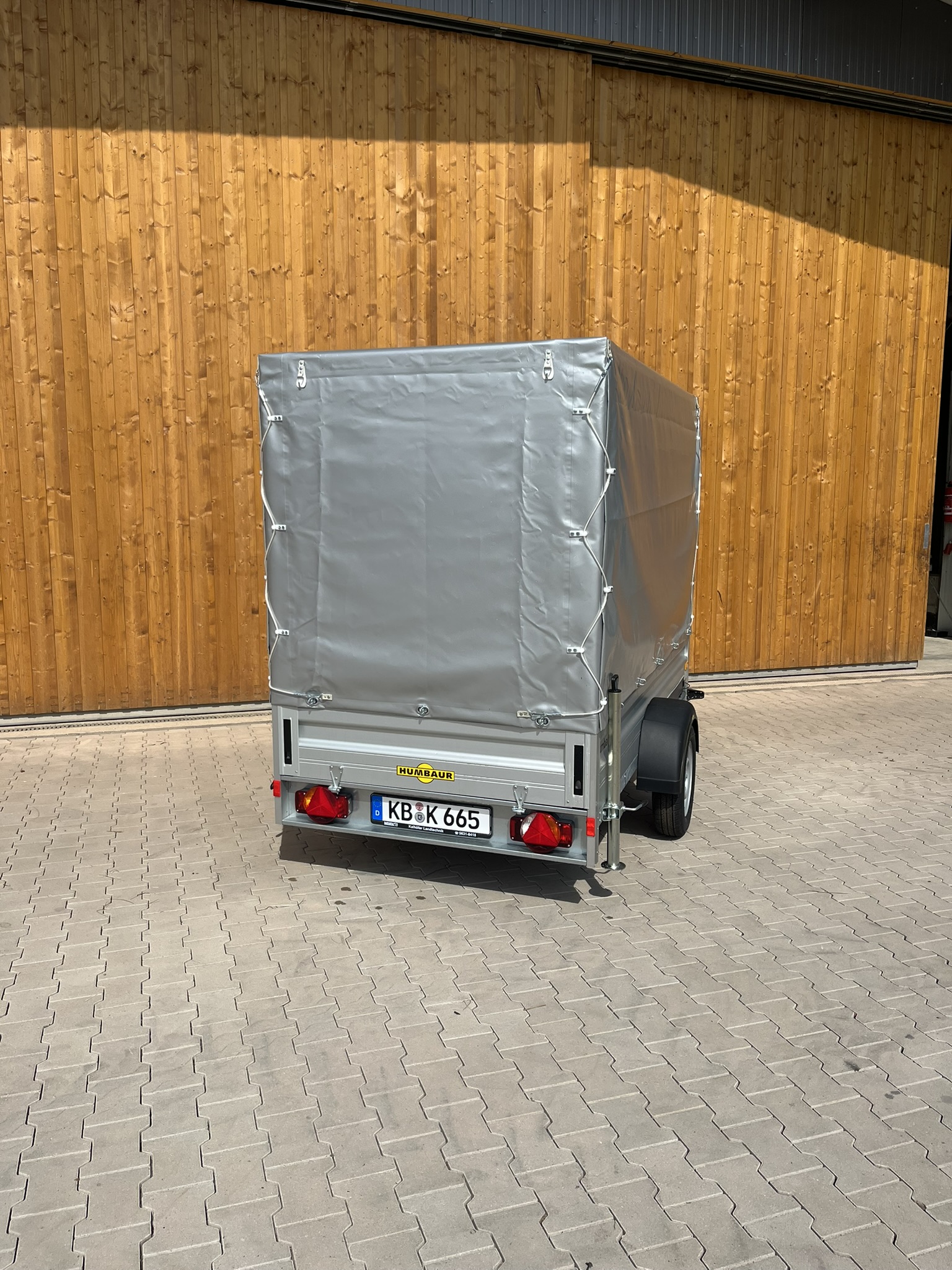 Box trailer 4