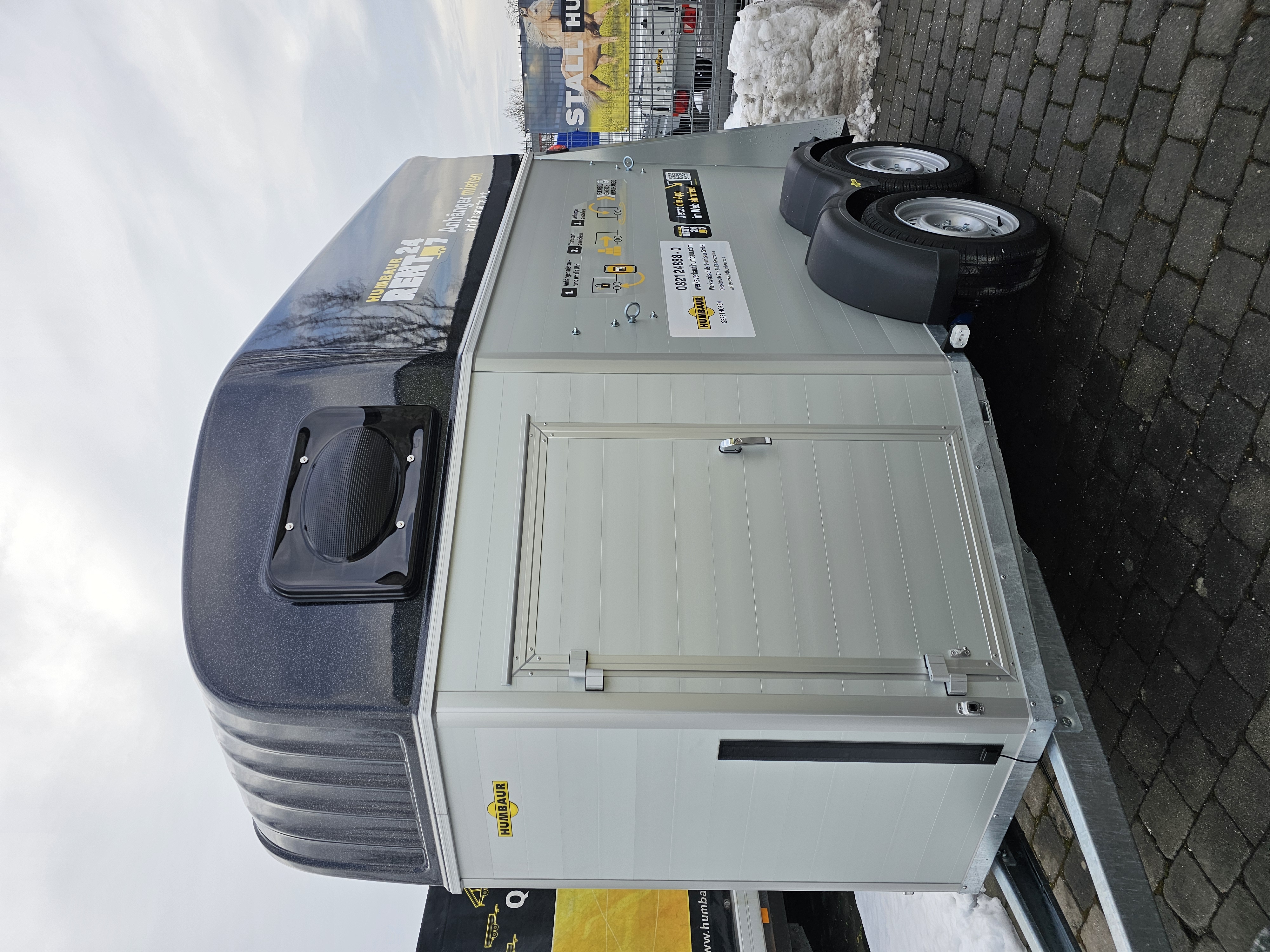 Horse trailer 1