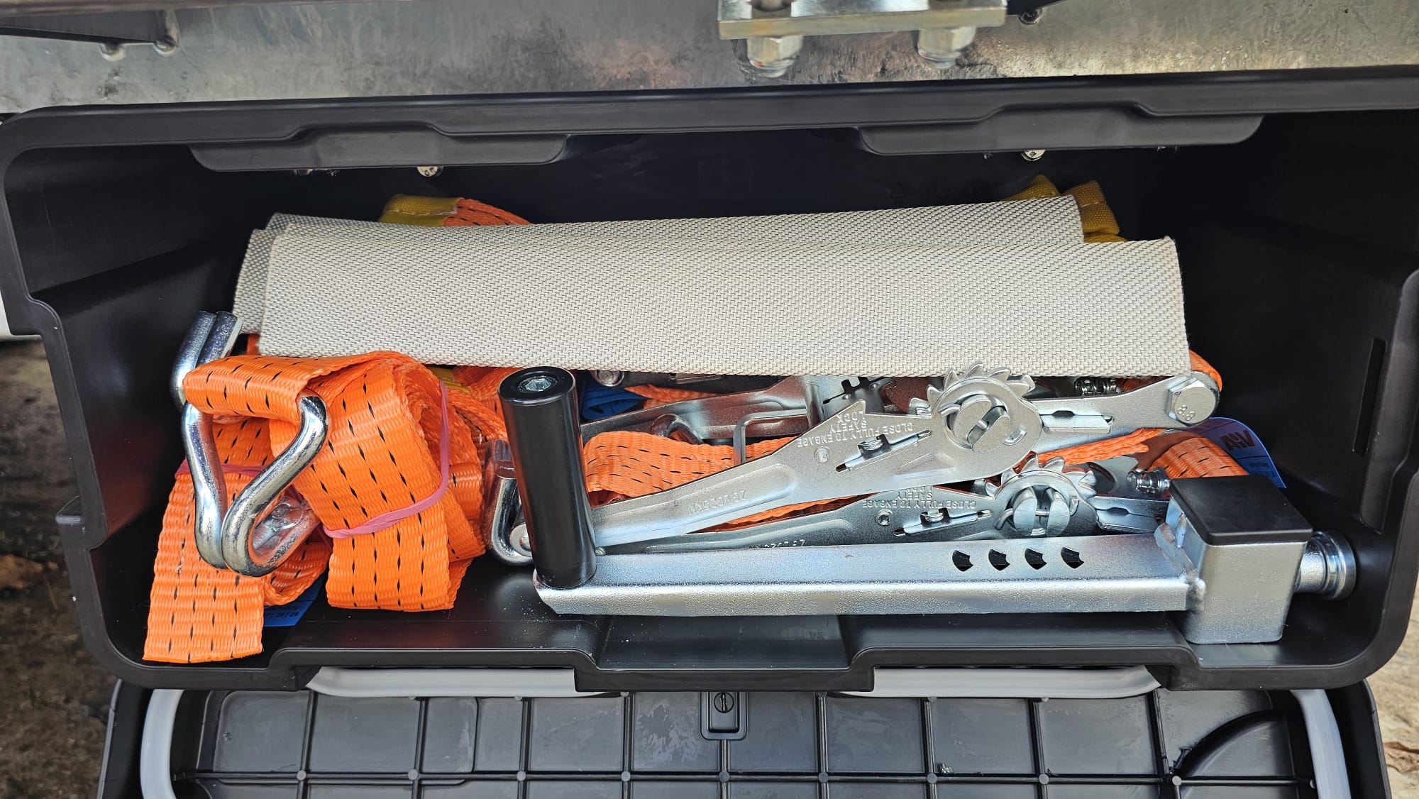 Vehicle transporter 7