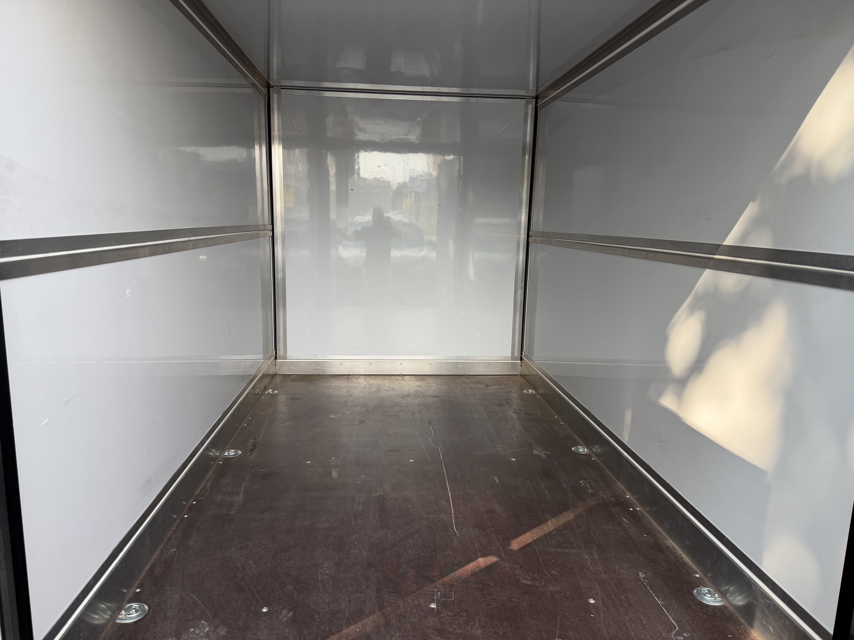 Box trailer 3